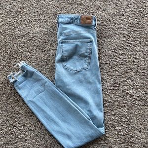 Light washed 4 long American eagle 🦅 jeans